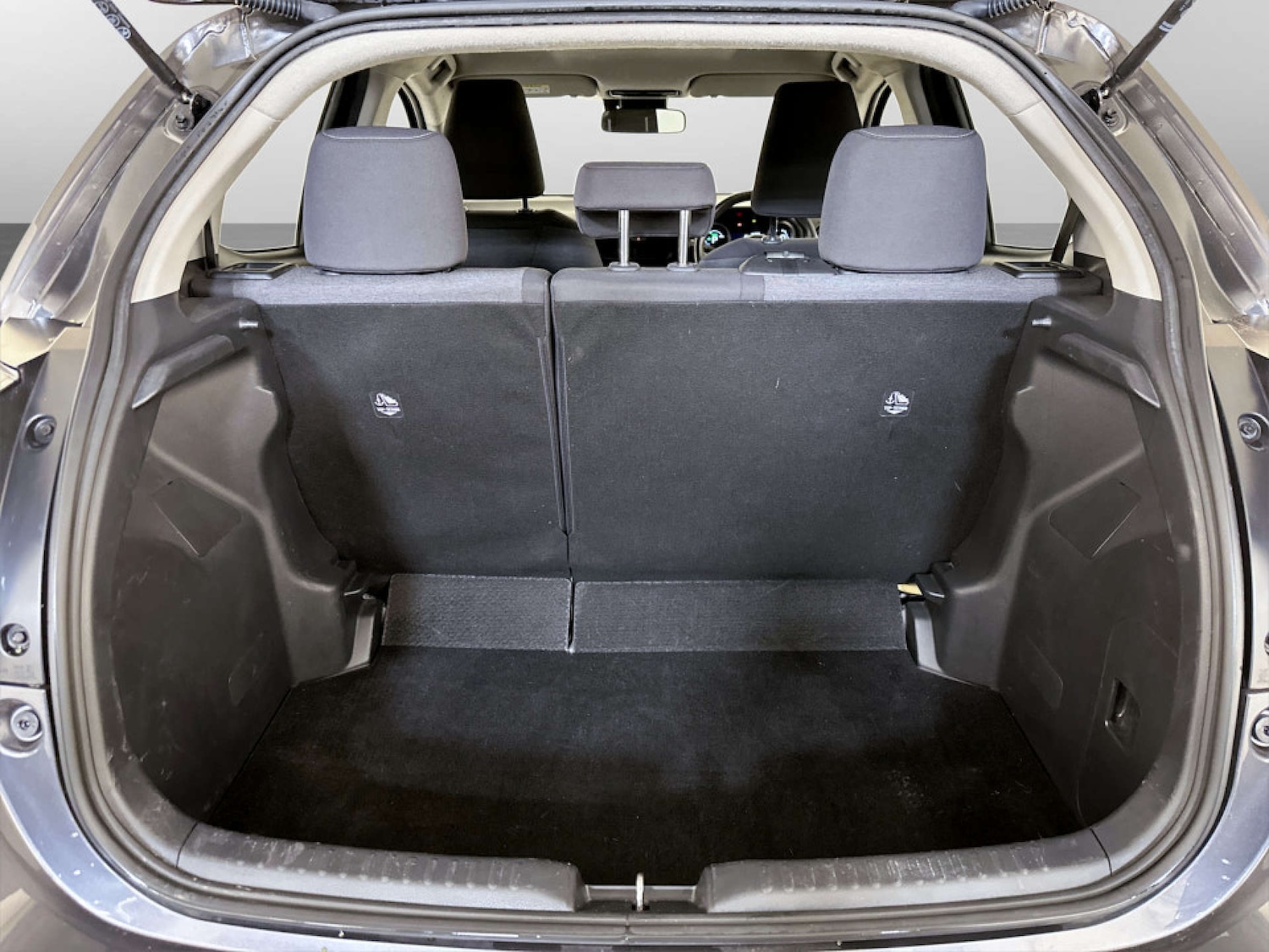 Used Toyota Yaris 2022 for sale - 77378411: Photo 13