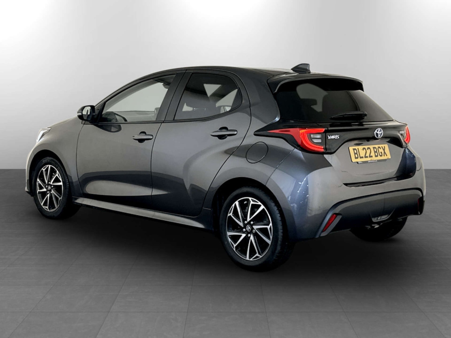 Used Toyota Yaris 2022 for sale - 77378411: Photo 6