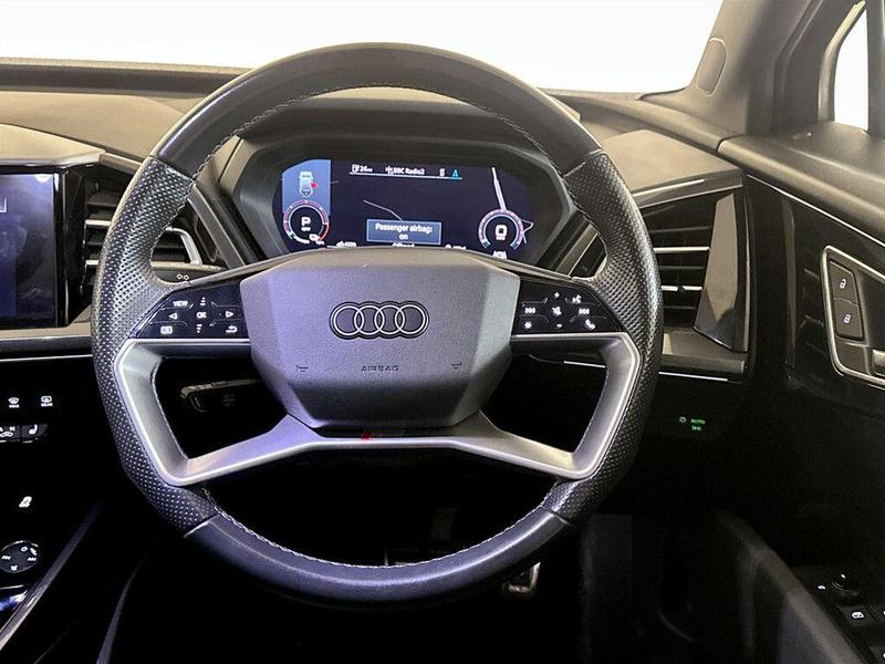 Used Audi Q4 e-tron 2021 for sale - 76467609: Photo 17