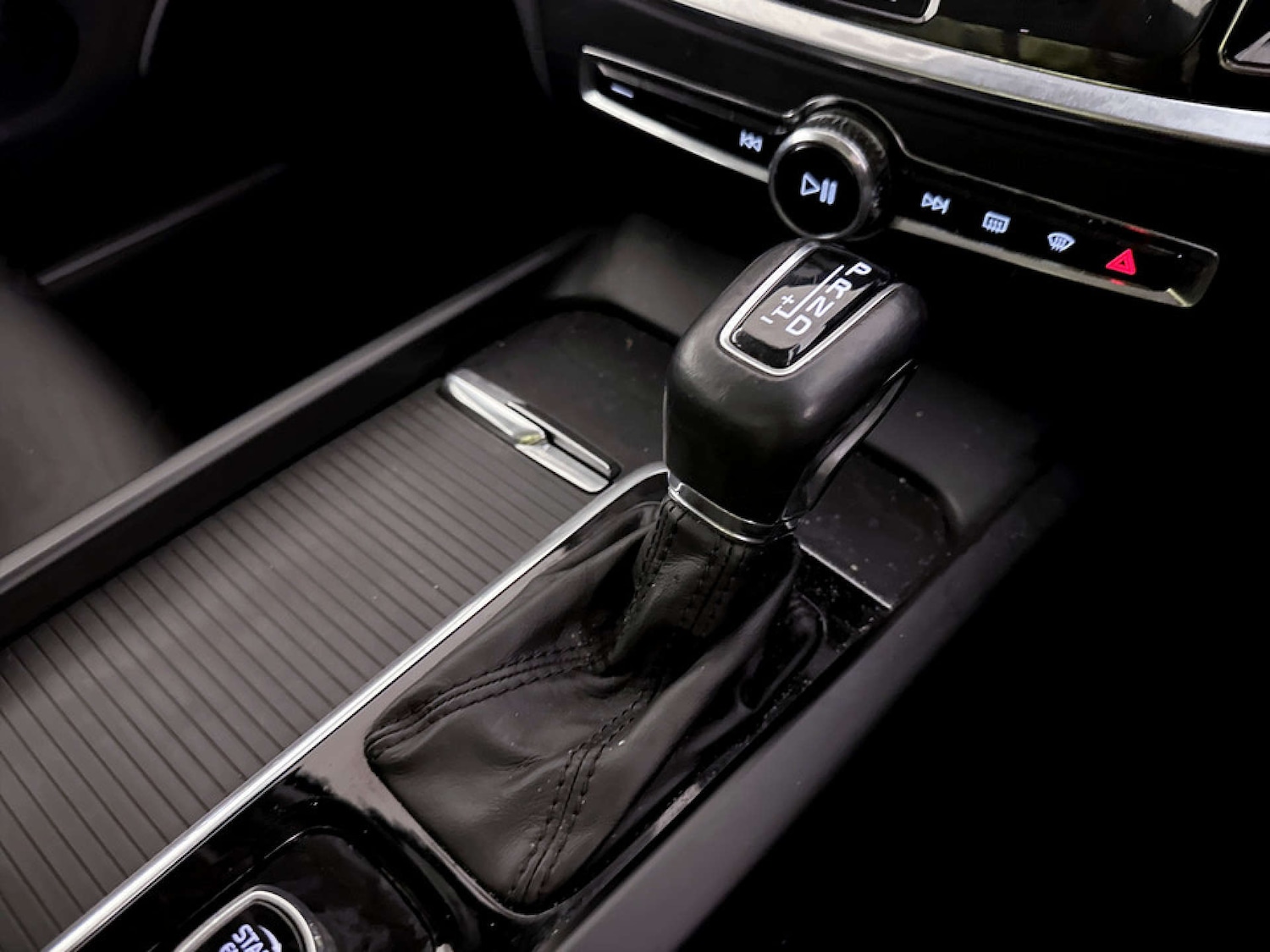 Used Volvo V60 2020 for sale - 77187787: Photo 26