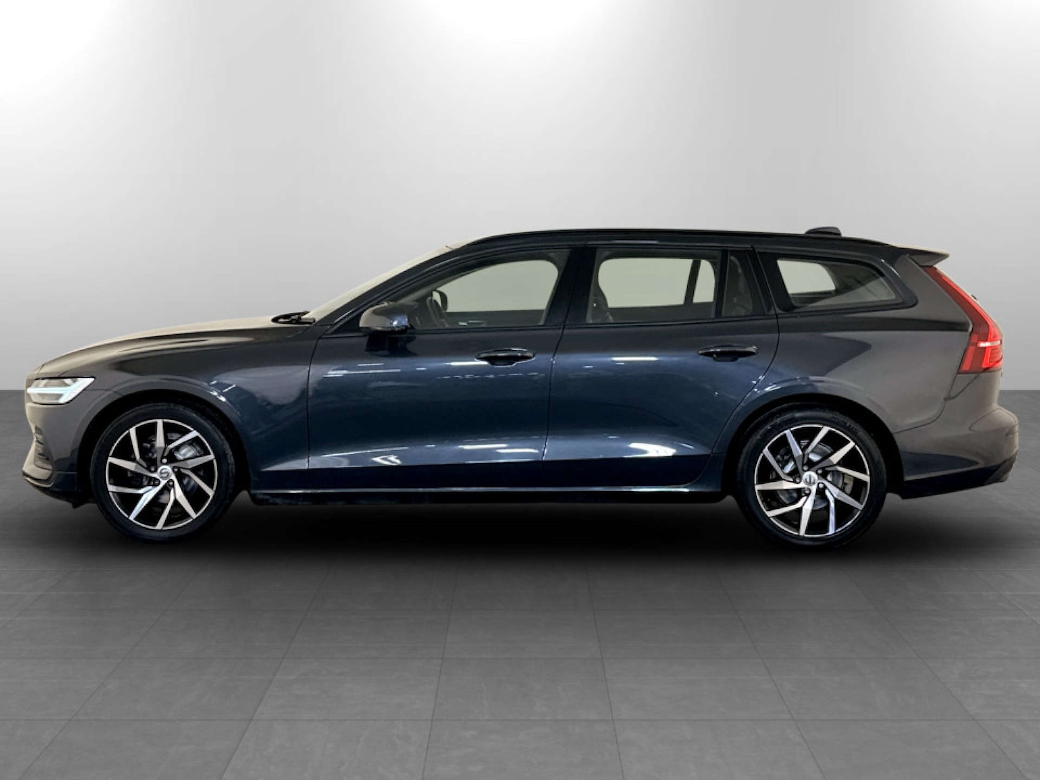 Used Volvo V60 2020 for sale - 77187787: Photo 7