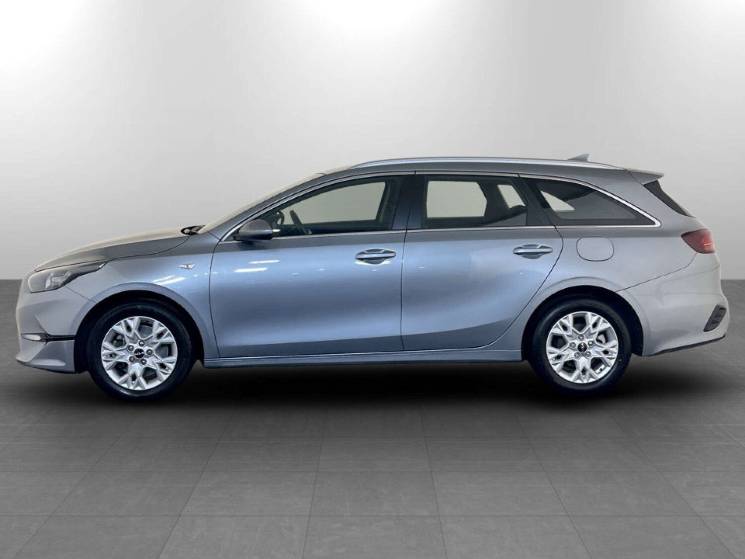 Used Kia Ceed 2023 for sale - 77490220: Photo 6