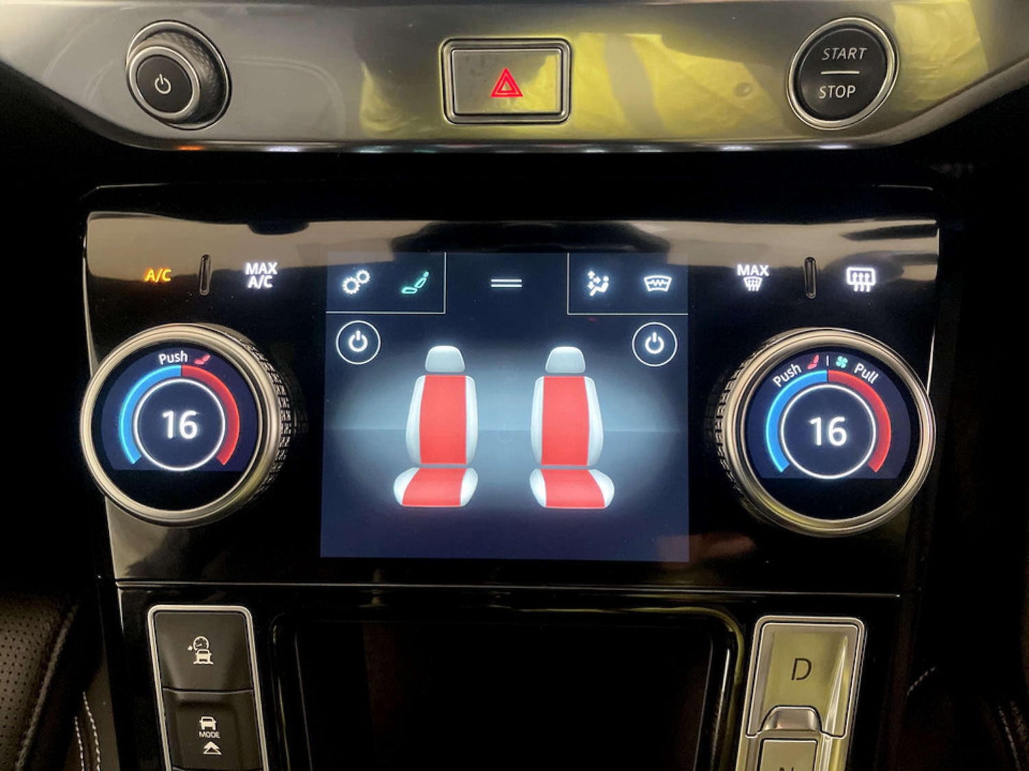 Used Land Rover Range Rover Evoque 2025 for sale - 77548553: Photo 24