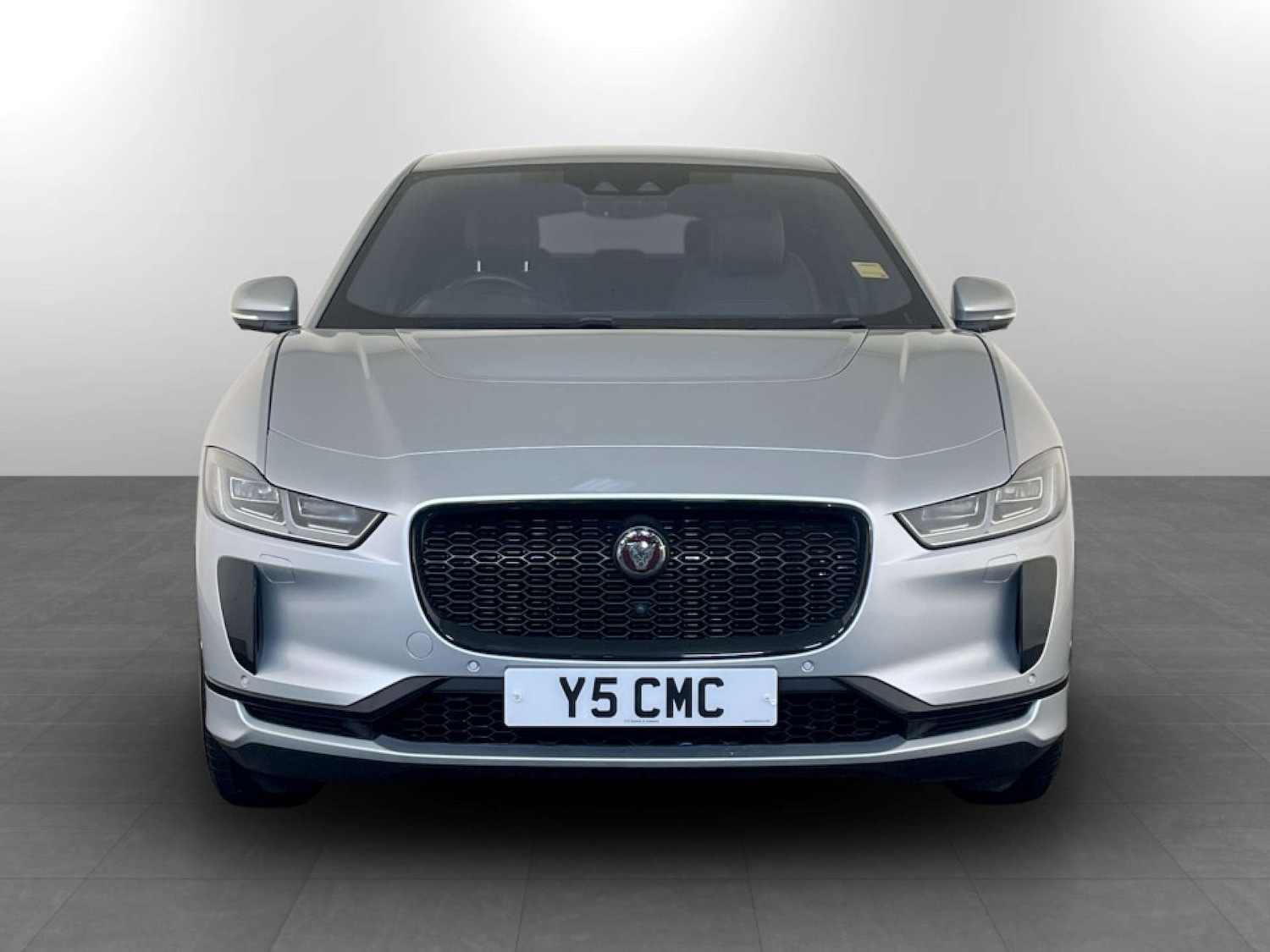 Used Land Rover Range Rover Evoque 2025 for sale - 77548553: Photo 5