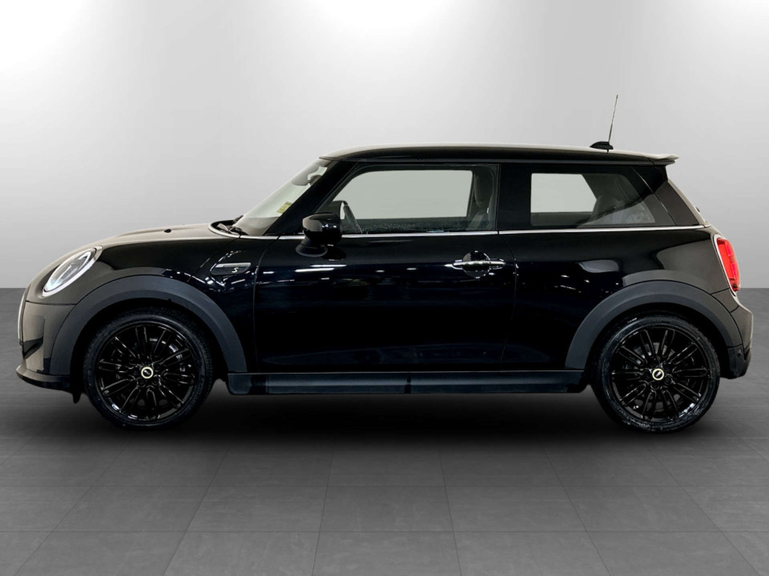 Used MINI Hatch 2022 for sale - 77643250: Photo 7