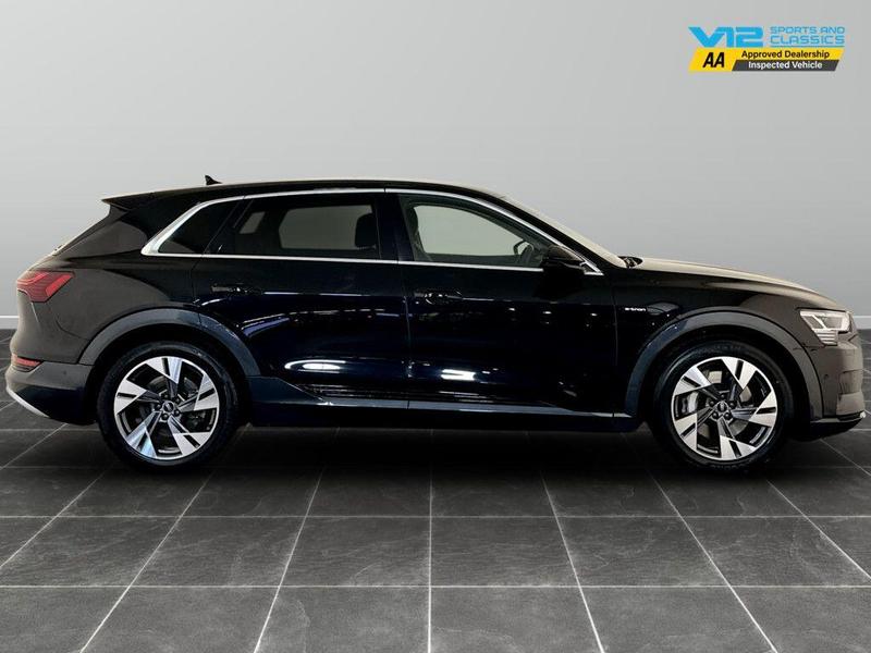 Used Audi e-tron 2021 for sale - 76684962: Photo 11
