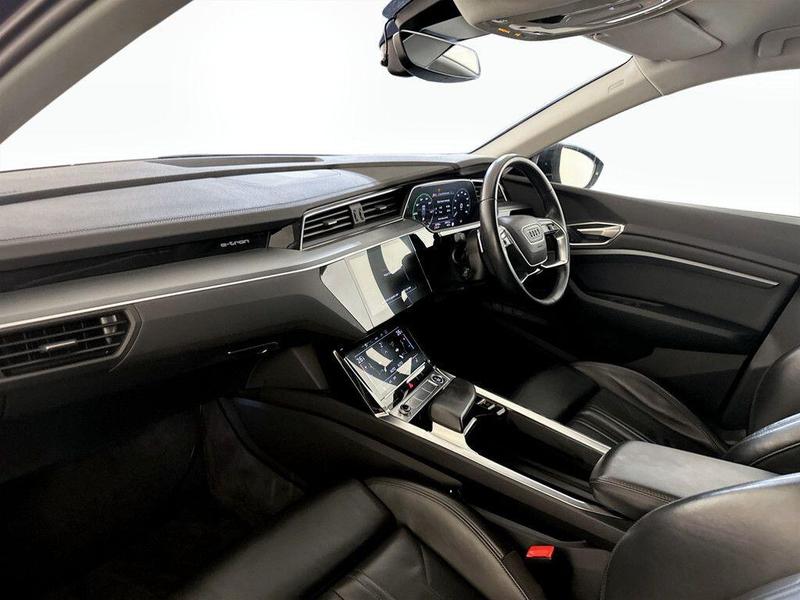 Used Audi e-tron 2021 for sale - 76684962: Photo 12