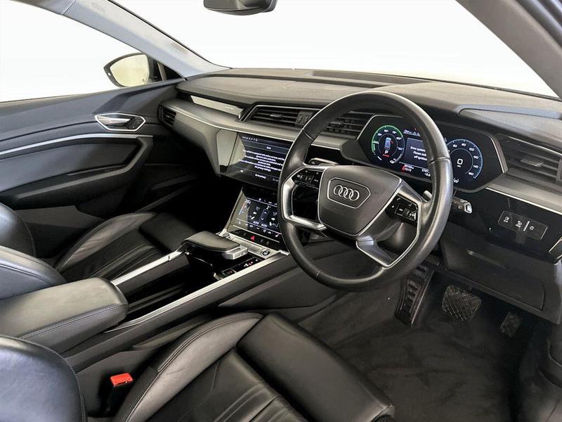 Used Audi e-tron 2021 for sale - 76684962: Photo 16