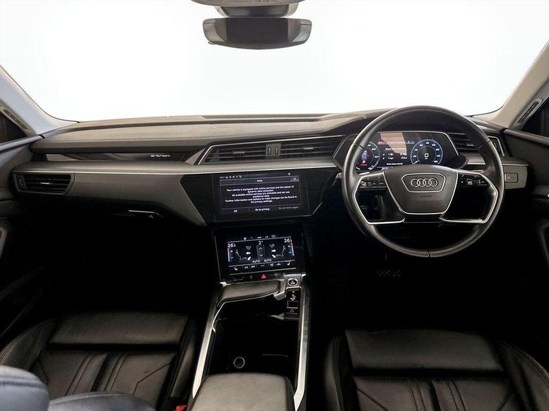 Used Audi e-tron 2021 for sale - 76684962: Photo 3