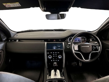 Used Land Rover Discovery Sport 2021 for sale - 77535021: Photo