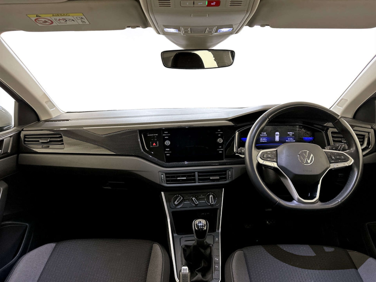 Used Volkswagen Taigo 2023 for sale - 77780907: Photo 3