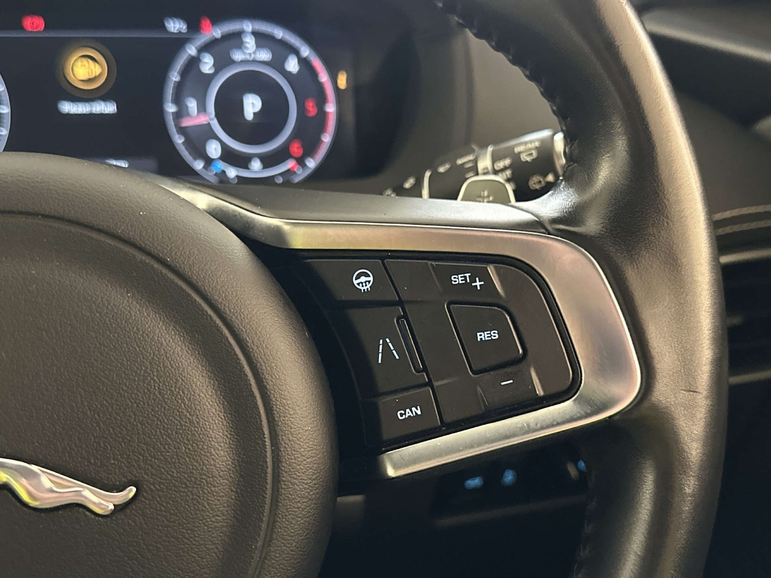 Used Jaguar F-Pace 2020 for sale - 77934003: Photo 19