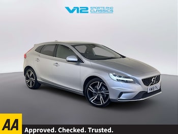 Used Volvo V40 2018 for sale - 78297242: Photo