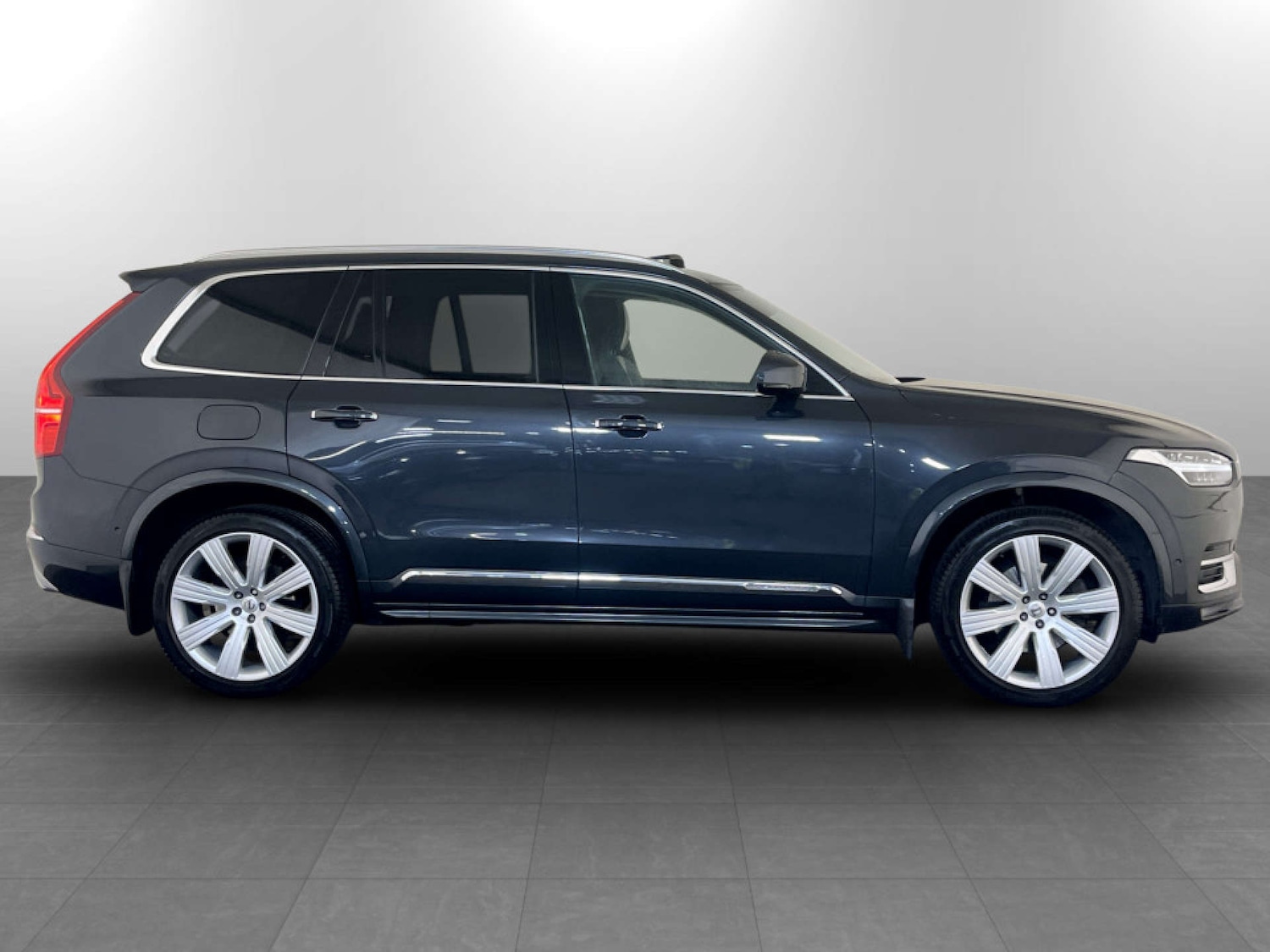 Used Volvo XC90 2019 for sale - 77184890: Photo 11