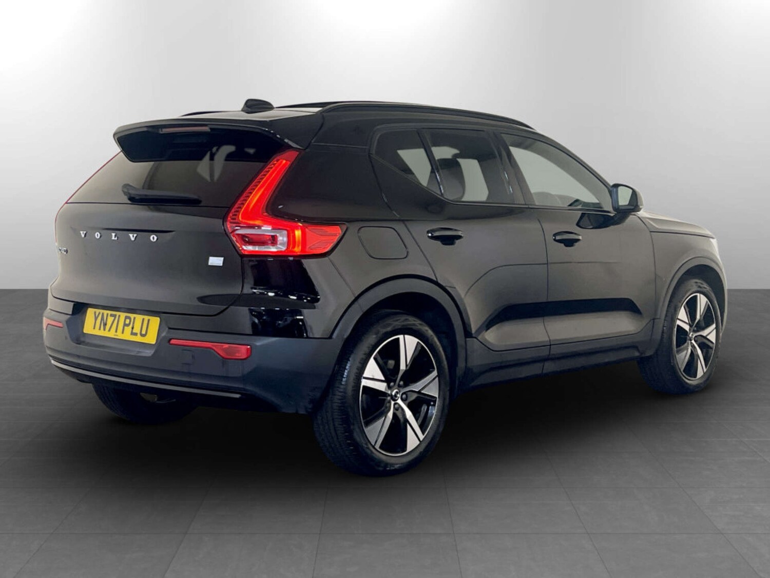 Used Volvo XC40 2022 for sale - 77529419: Photo 9