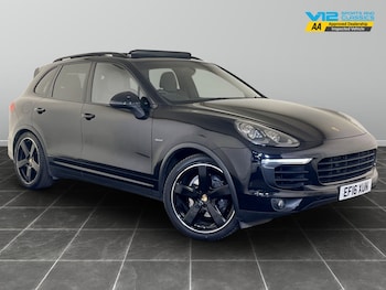 Used Porsche Cayenne 2016 for sale - 75618749: Photo