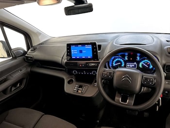 Used Citroen Berlingo 2023 for sale - 77765786: Photo