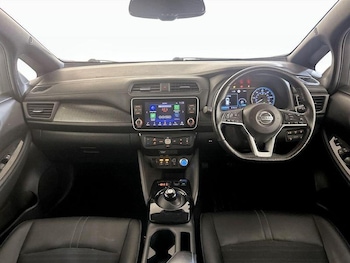Used Nissan Leaf 2020 for sale - 76222574: Photo