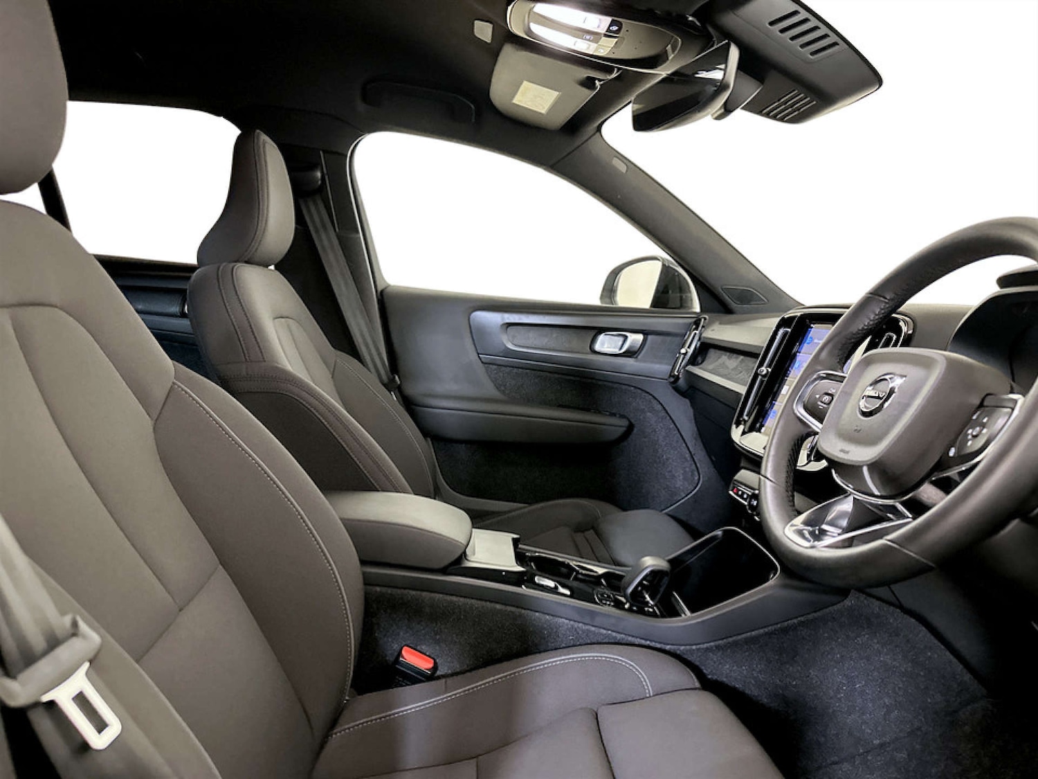 Used Volvo XC40 2023 for sale - 77249254: Photo 13