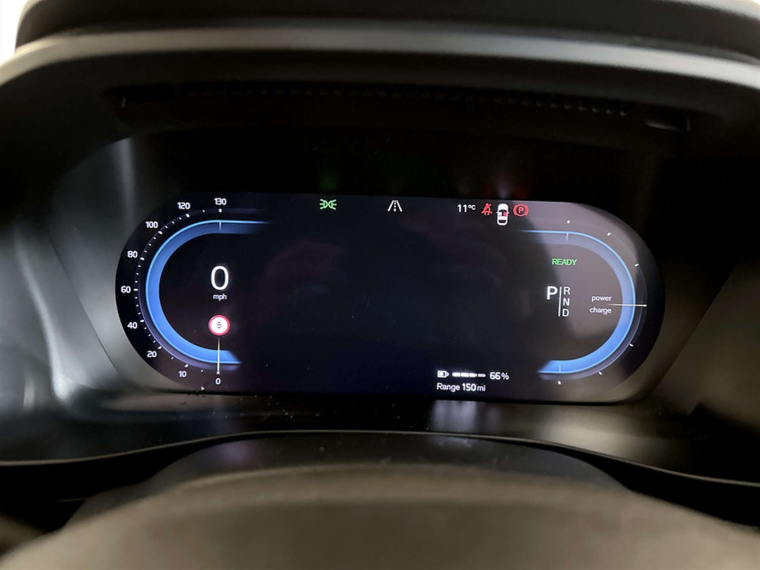 Used Volvo XC40 2023 for sale - 77249254: Photo 18