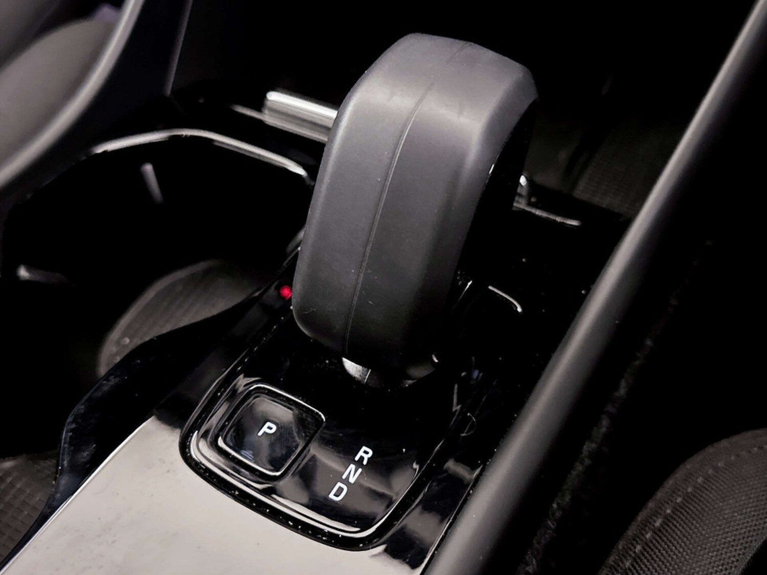 Used Volvo XC40 2023 for sale - 77249254: Photo 24