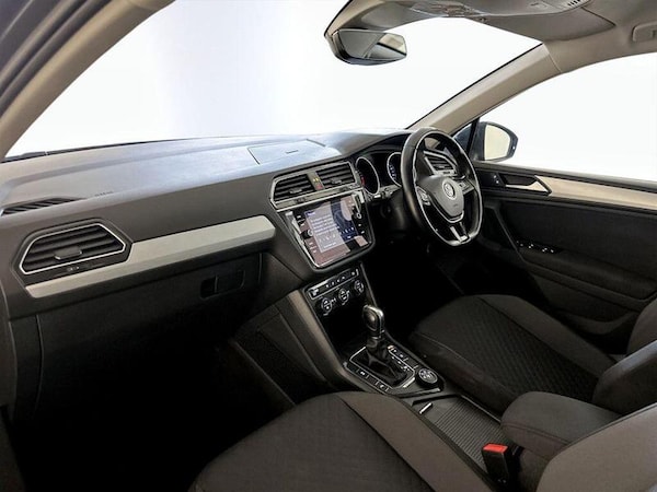 Used Volkswagen Tiguan 2018 for sale - 76234768: Photo 12
