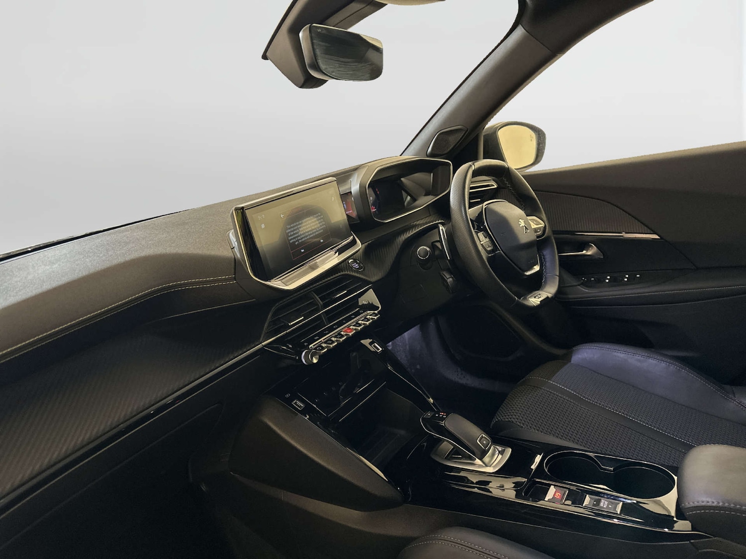 Used Peugeot 2008 2022 for sale - 77877250: Photo 12