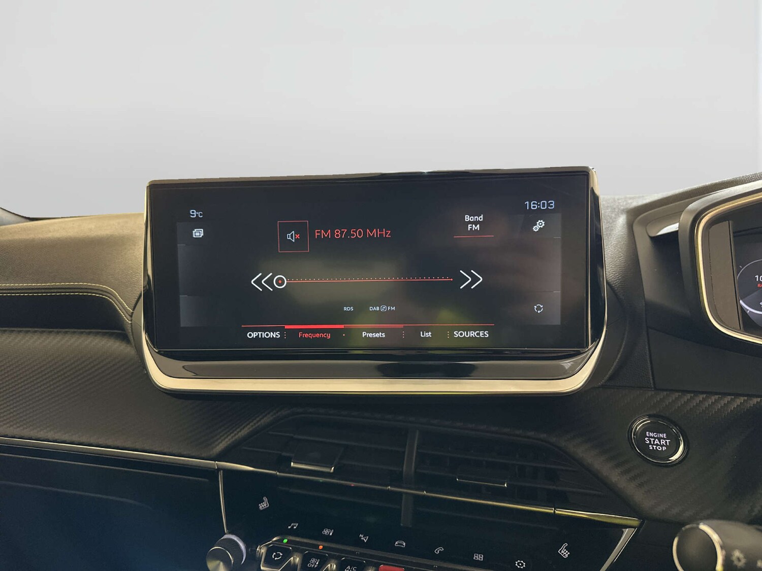 Used Peugeot 2008 2022 for sale - 77877250: Photo 24