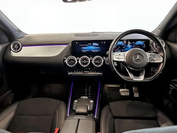 Used Mercedes-Benz EQA 2021 for sale - 76826228: Photo