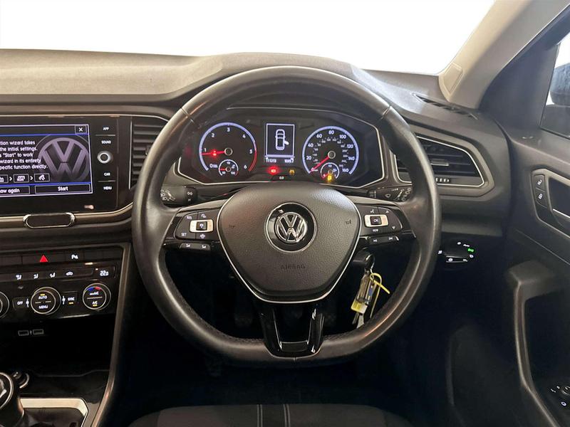 Used Volkswagen T-Roc 2018 for sale - 77163975: Photo 18