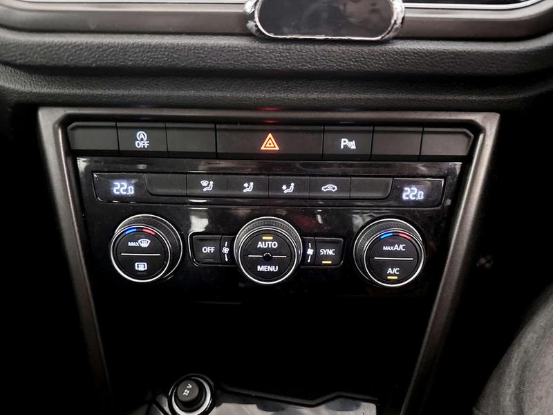 Used Volkswagen T-Roc 2018 for sale - 77163975: Photo 25