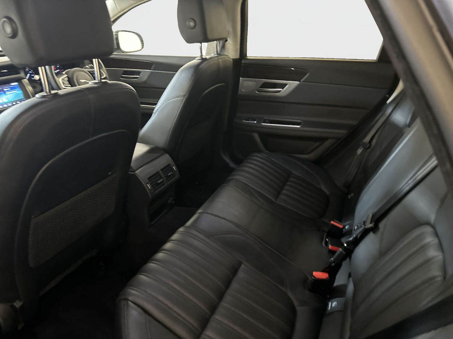 Used Jaguar XF 2019 for sale - 78198793: Photo 14