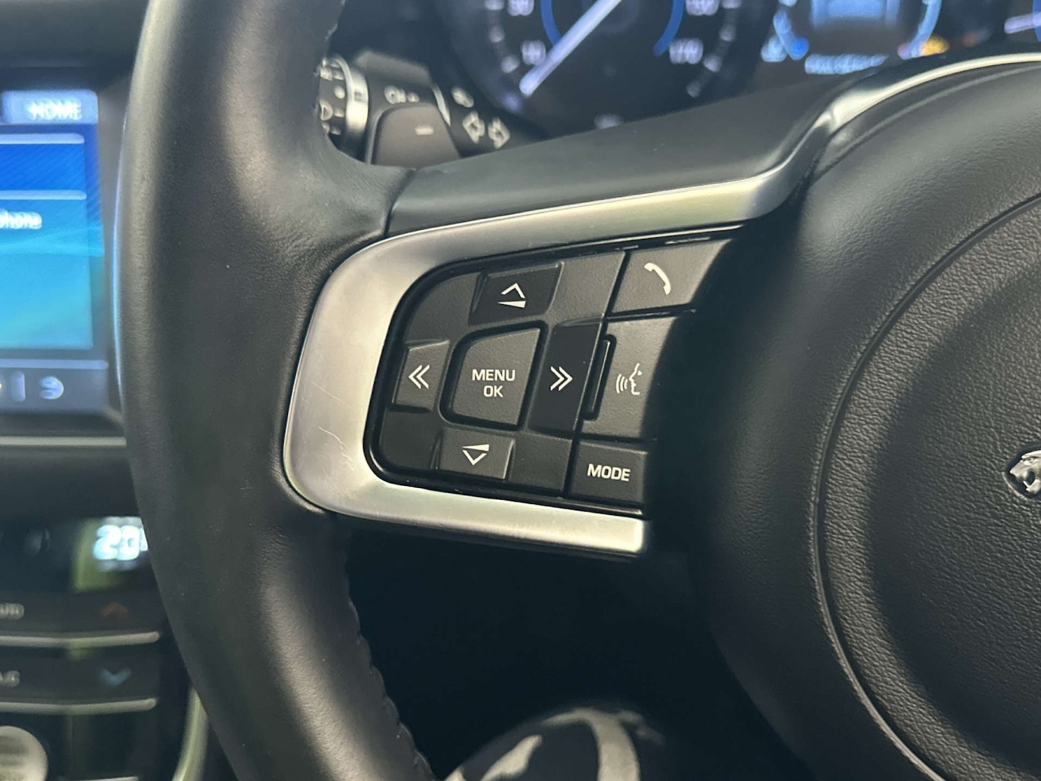 Used Jaguar XF 2019 for sale - 78198793: Photo 17