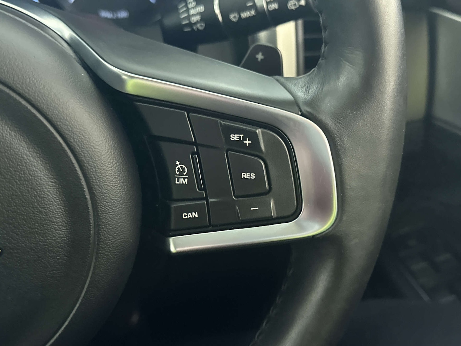 Used Jaguar XF 2019 for sale - 78198793: Photo 19