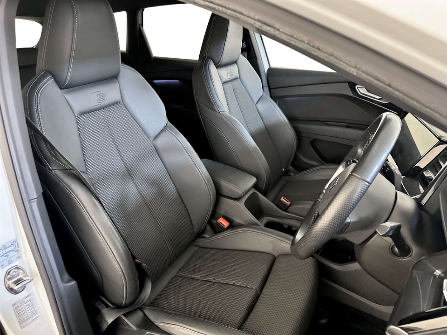 Used Audi Q4 e-tron 2021 for sale - 77383397: Photo 13