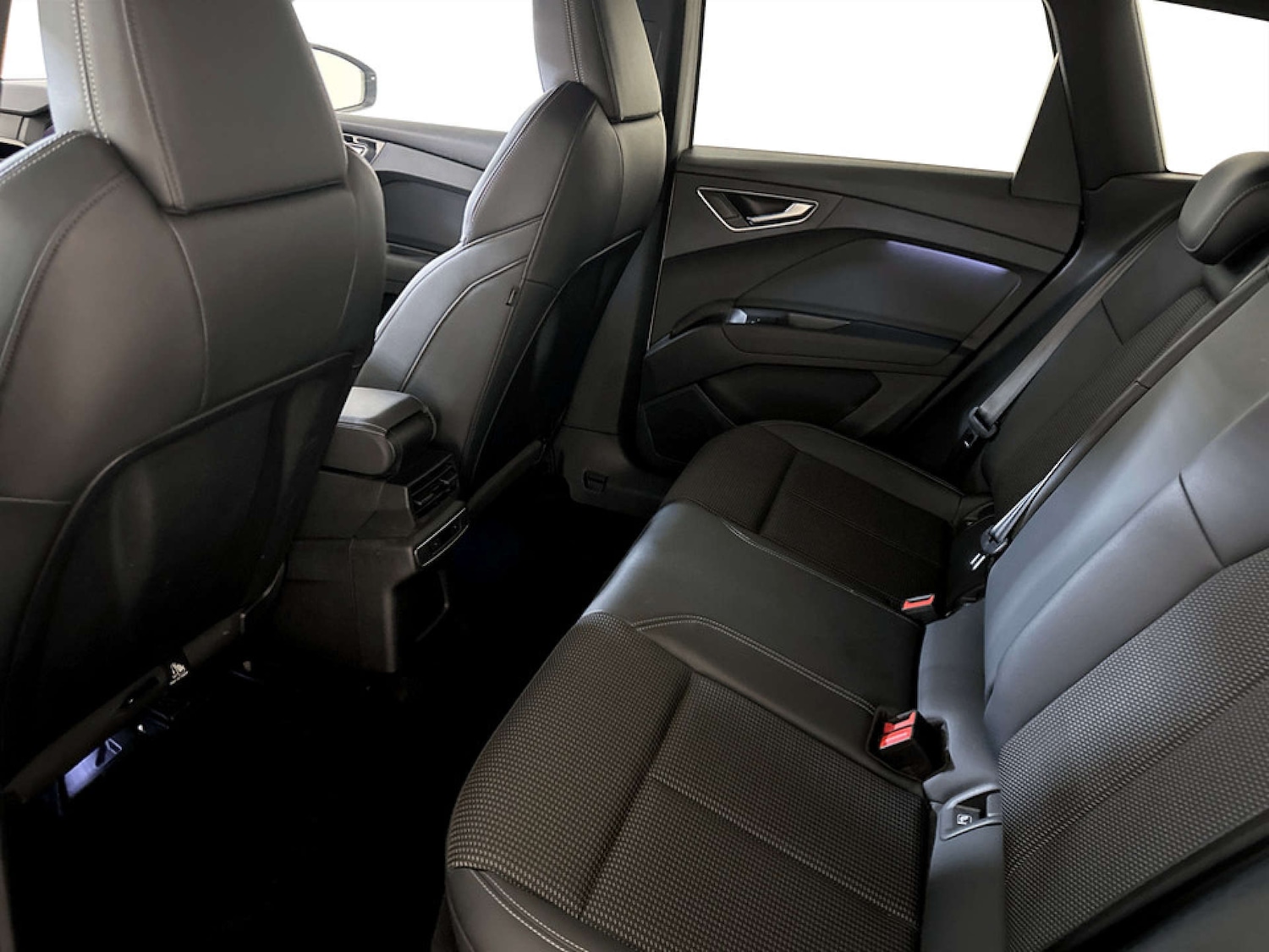 Used Audi Q4 e-tron 2021 for sale - 77383397: Photo 32