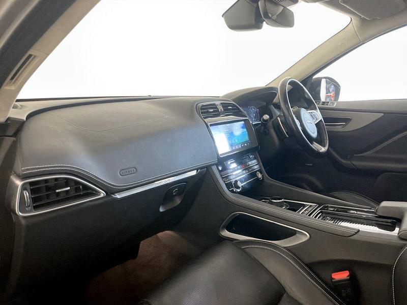 Used Jaguar F-Pace 2019 for sale - 76580735: Photo 12