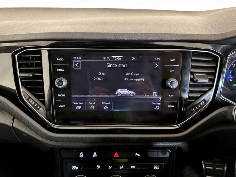 Used Volkswagen T-Roc 2021 for sale - 76882798: Photo 24