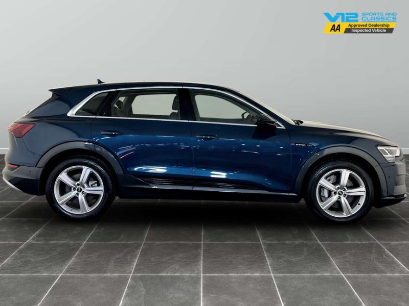 Used Audi e-tron 2021 for sale - 76782265: Photo 11