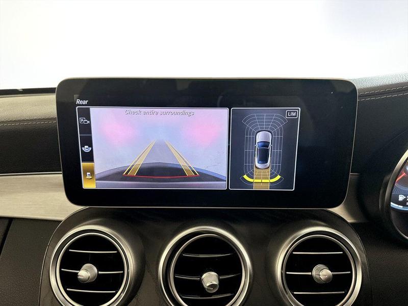 Used Mercedes-Benz C Class 2019 for sale - 76352220: Photo 22