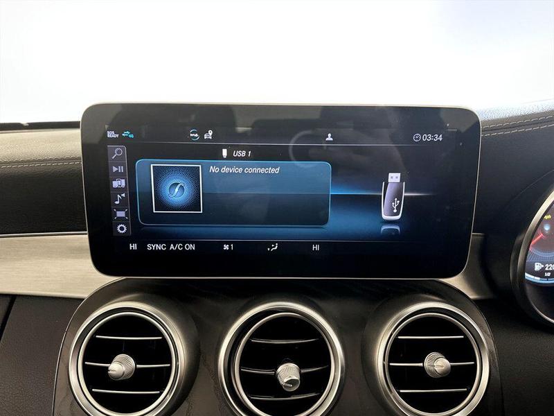 Used Mercedes-Benz C Class 2019 for sale - 76352220: Photo 27