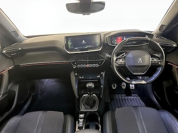 Used Peugeot 2008 2020 for sale - 76277350: Photo