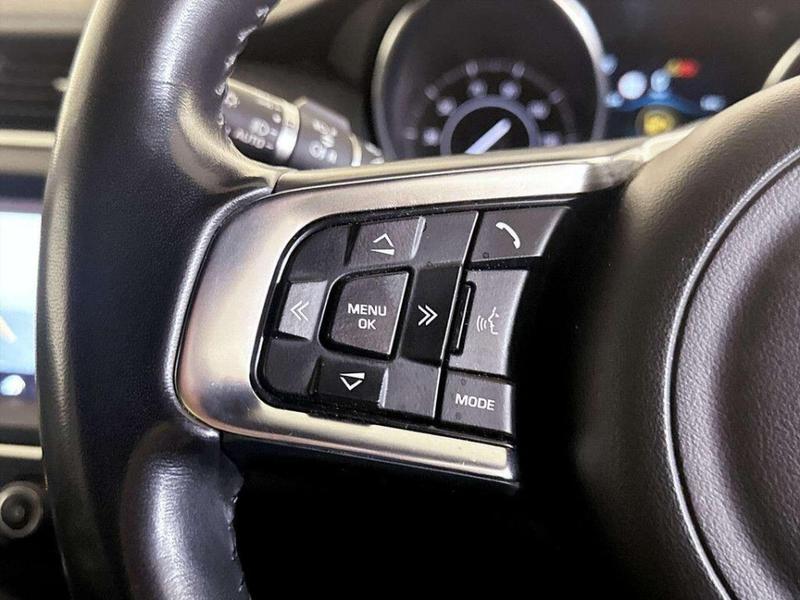 Used Jaguar E-Pace 2018 for sale - 76826124: Photo 18