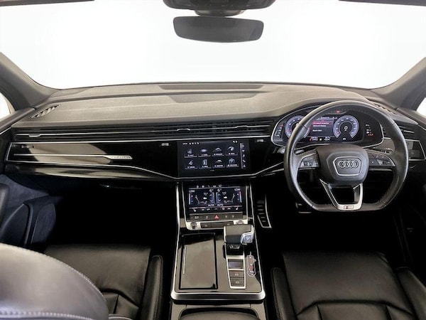 Used Audi Q7 2023 for sale - 75712079: Photo 3