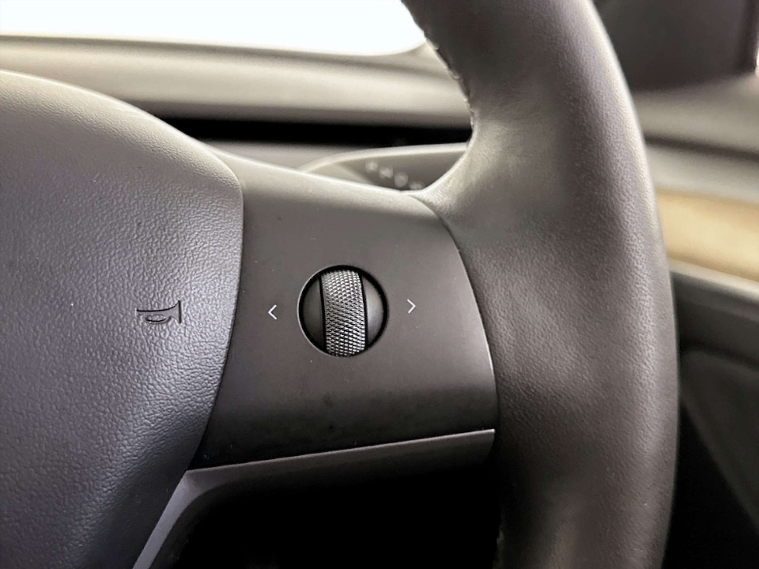 Used Tesla Model 3 2021 for sale - 77547701: Photo 17