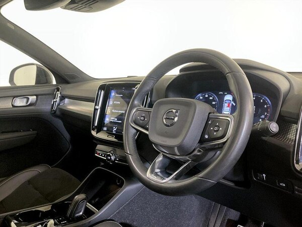 Used Volvo XC40 2021 for sale - 76184457: Photo 15