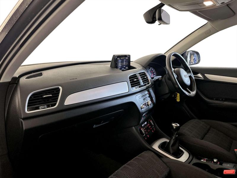 Used Audi Q3 2017 for sale - 77071597: Photo 12