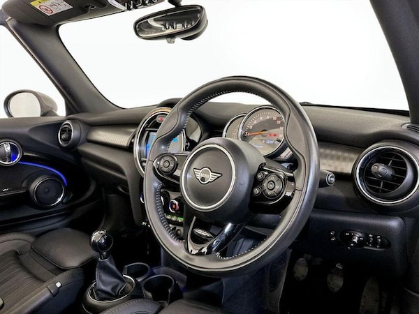Used MINI Convertible 2019 for sale - 75712077: Photo 15