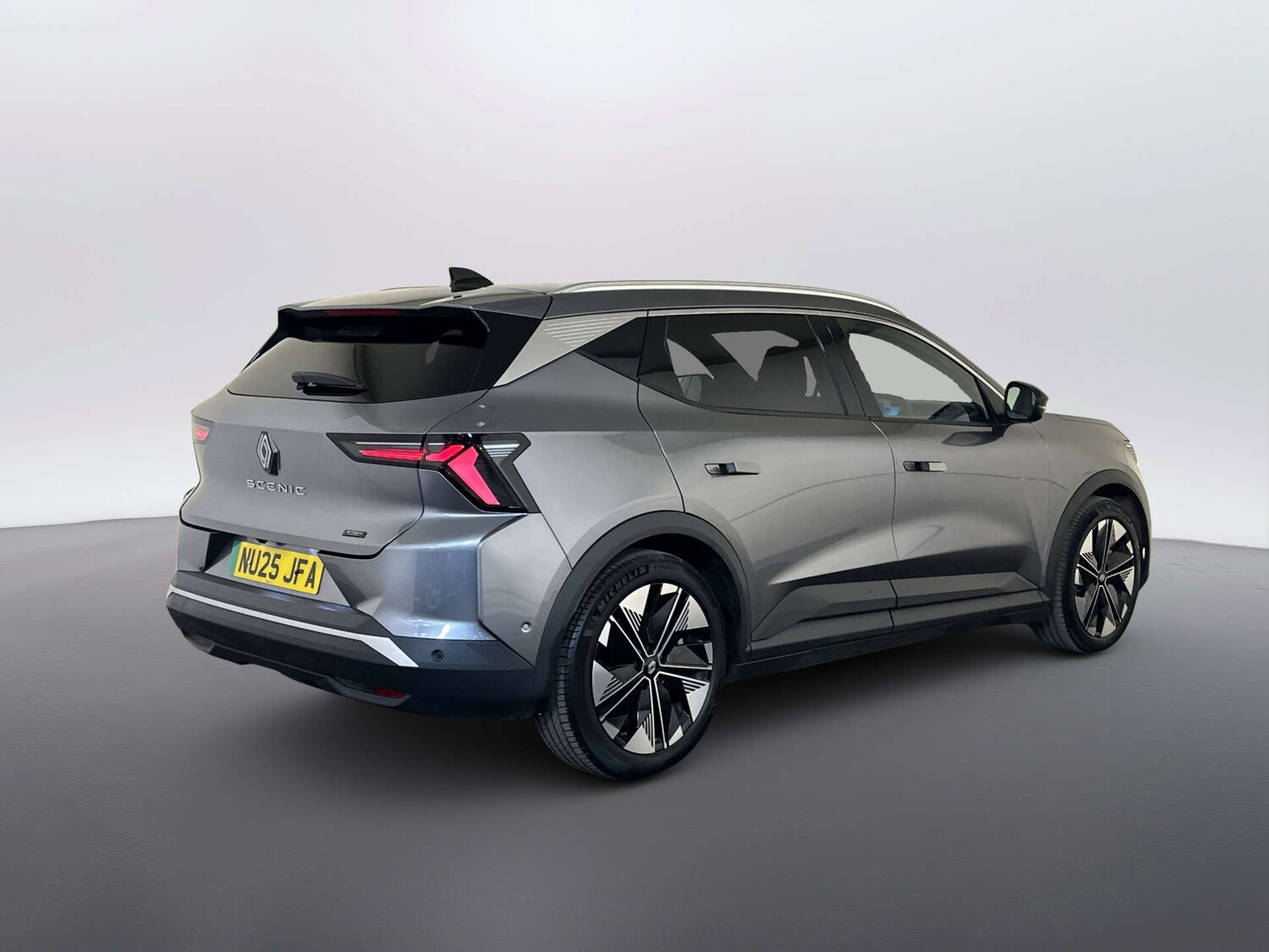 Used Renault Scenic E-Tech 2025 for sale - 77847559: Photo 10