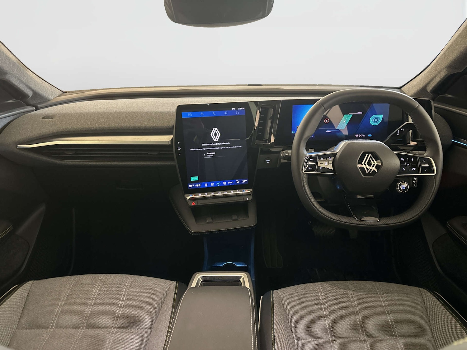Used Renault Scenic E-Tech 2025 for sale - 77847559: Photo 3